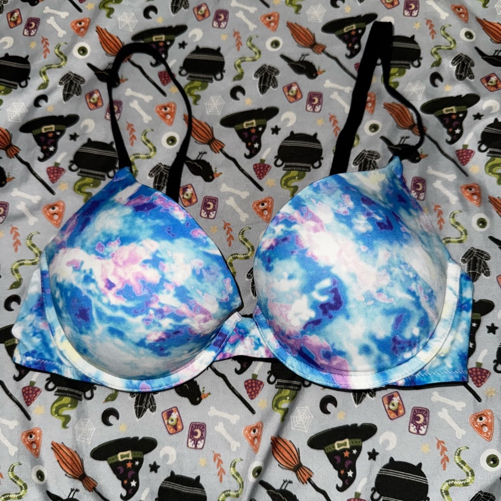 Victoria's Secret Pink and Blue Bra